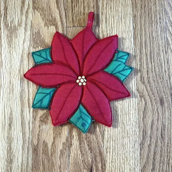 Christmas Hot Pad Set Bear Tree Poinsettia Pot Holder Trivet Kitchen Decor - Picture 3 of 6